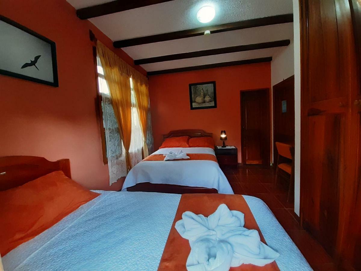 Suymar Ecolodge Galapagos ปูแอร์โตอาโยรา ภายนอก รูปภาพ