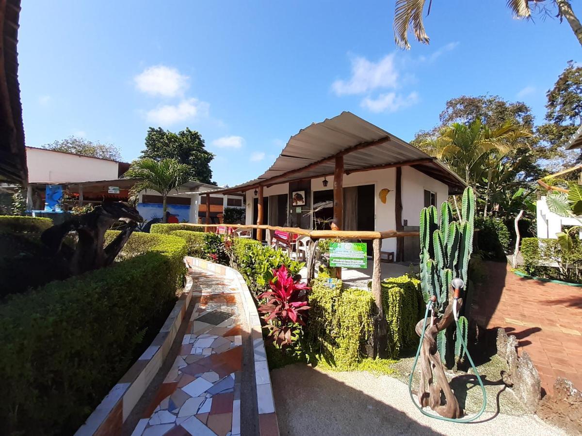 Suymar Ecolodge Galapagos ปูแอร์โตอาโยรา ภายนอก รูปภาพ
